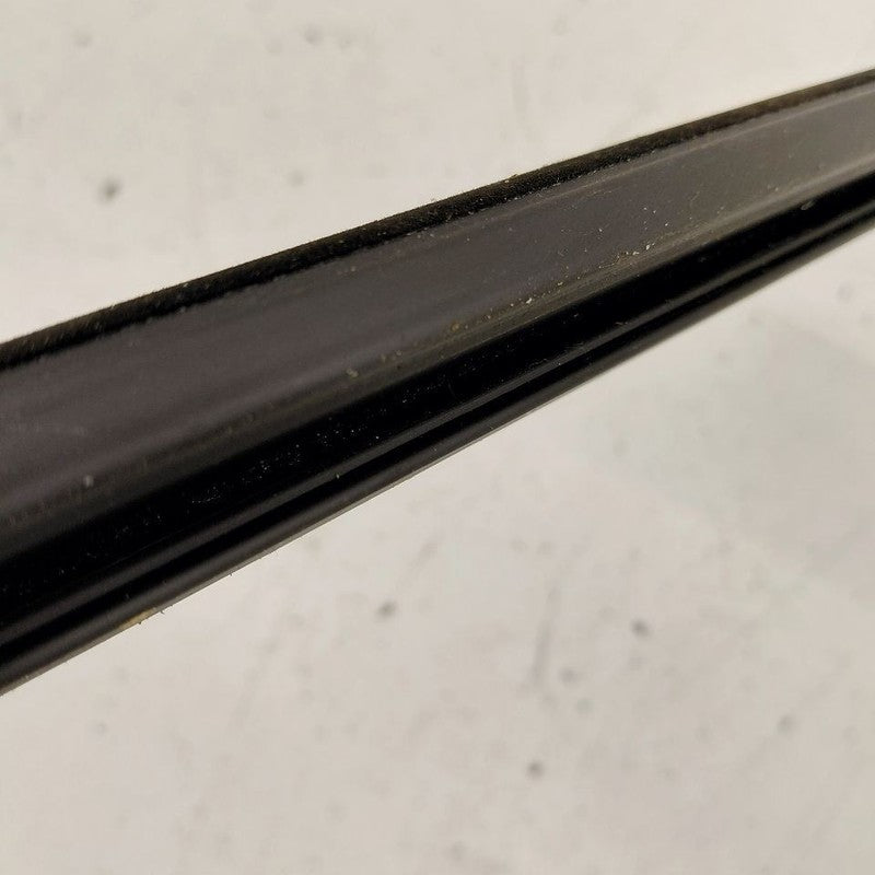 Buick Encore GX Left Front Weather Strip Interior  2020 2021 2022 2023
