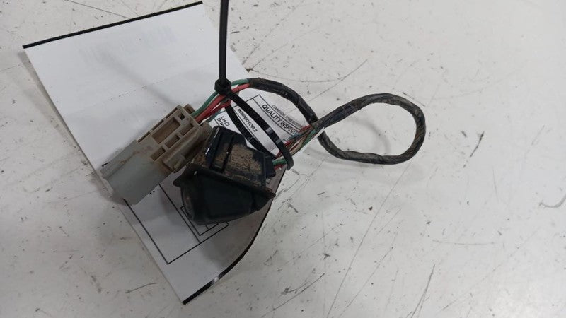 Camera/Projector Camera Rear View In Liftgate Fits 13-19 Buick Encore