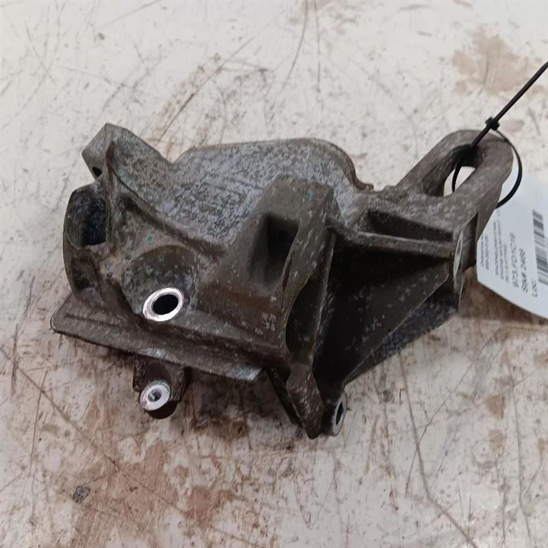 Ford Fiesta Engine Motor Mount Right Passenger  2016 2017 2018 2019