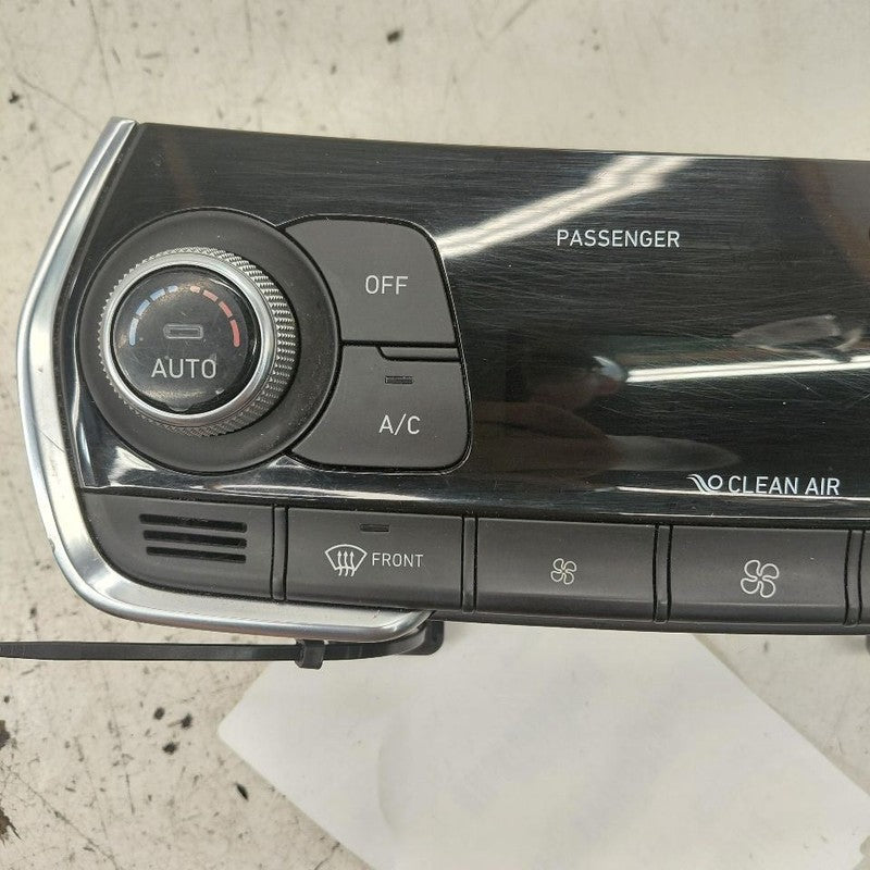 Automatic Temperature Control Heat Heater AC Switch 19-20 Hyundai Sant