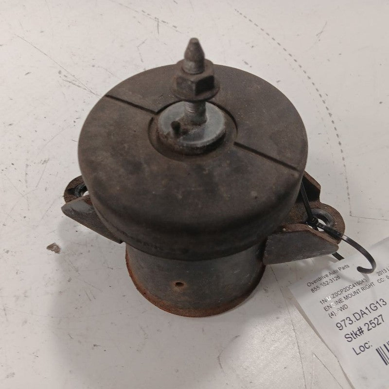 Nissan LEAF Engine Motor Mount Right Passenger  2013 2014 2015 2016 20