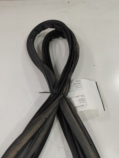 Kia Soul Trunk Lid Hatch Door Rear Back Rubber Seal  2017 2018 2019 OE