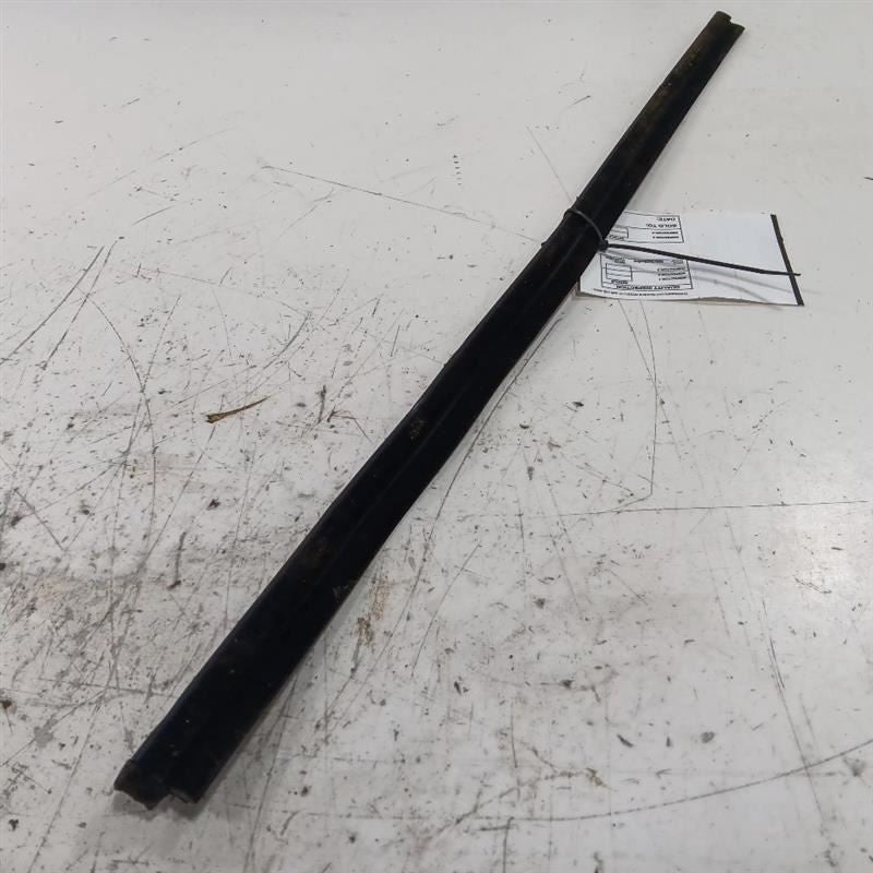 Toyota Rav 4 Right Front Weather Strip Interior  2015 2016 2017 2018 O