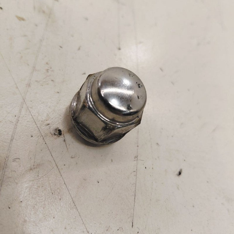 Honda CR-Z Lug Nut Set  2015 2014 2013
