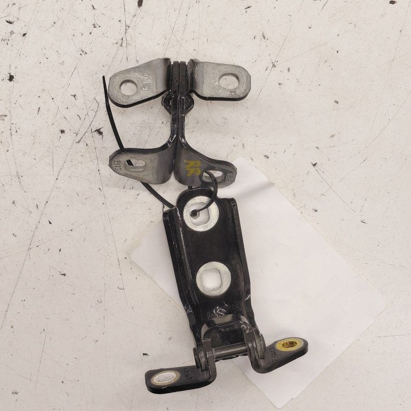 Chevy Equinox Door Hinge Set Right Rear Passenger  2024 2023 2022