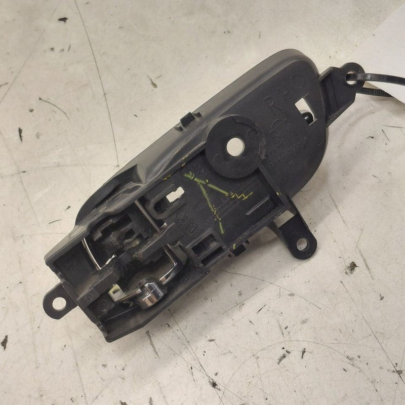 Nissan Murano Door Handle Right Passenger Front Interior Inside  2020 