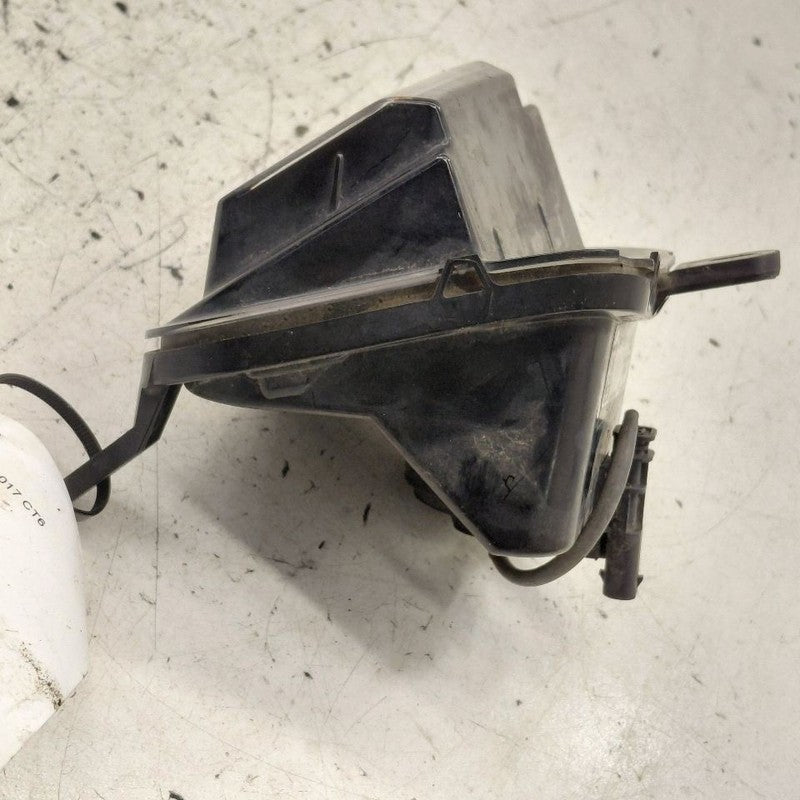 Driver Left Corner Light Lamp Cornering Bumper Mounted 16-18 CT6