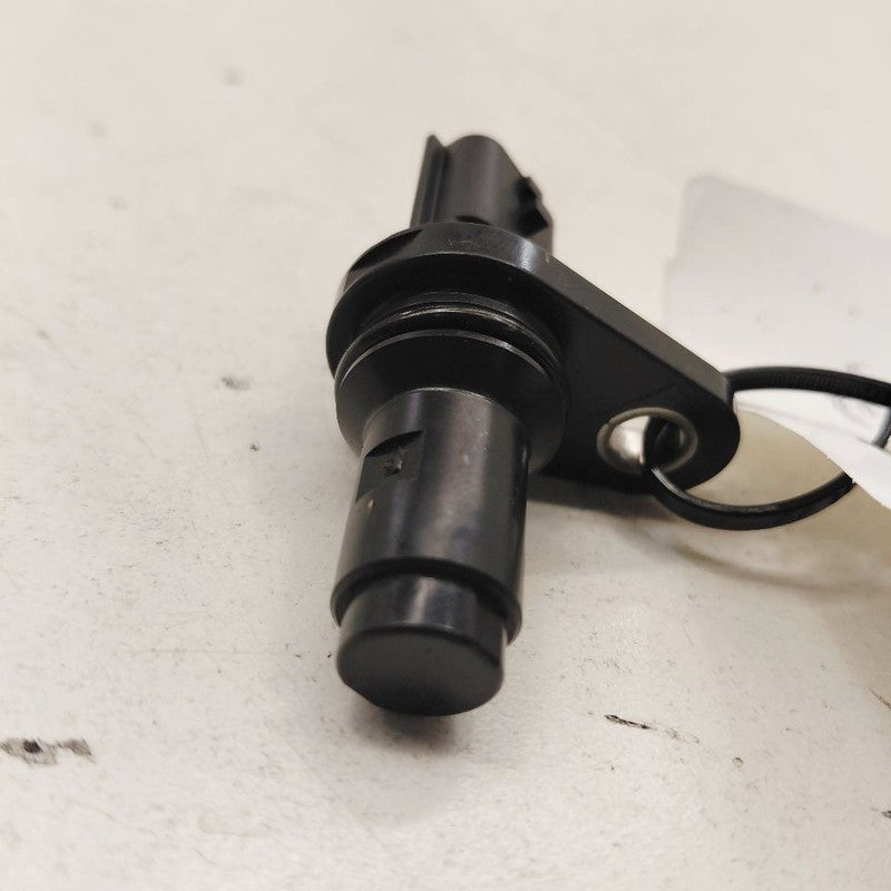 Nissan Versa Crankshaft Position Sensor  1.6 2024 2023 2022 2021 OEM
