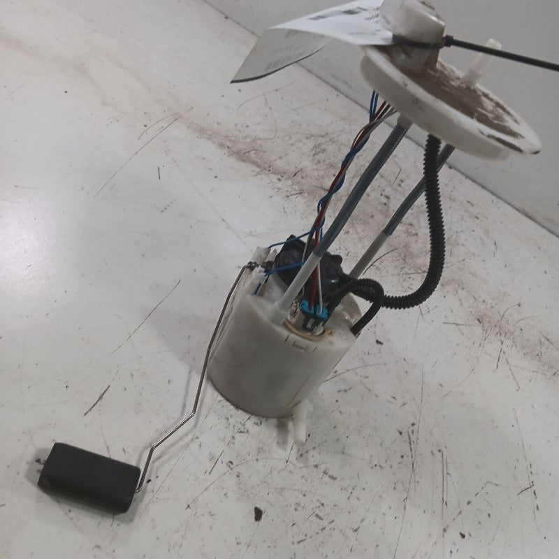 Gas Fuel Pump Assembly Fuel Tank Mounted AWD 20-23 Buick Encore GX