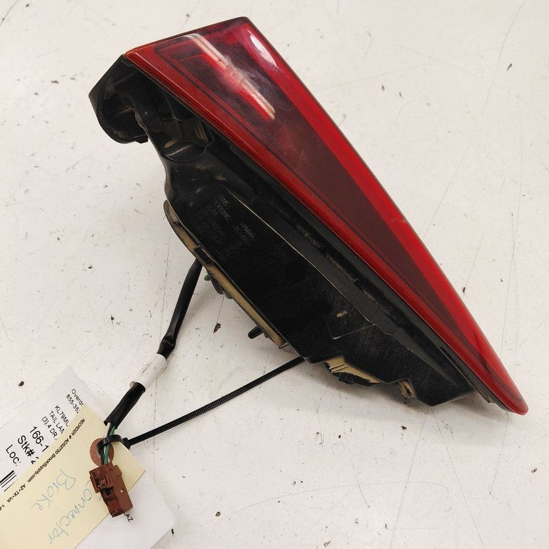 Passenger Right Tail Light Brake Lamp LED Opt Uge Fits 21-23 Chevy Tra