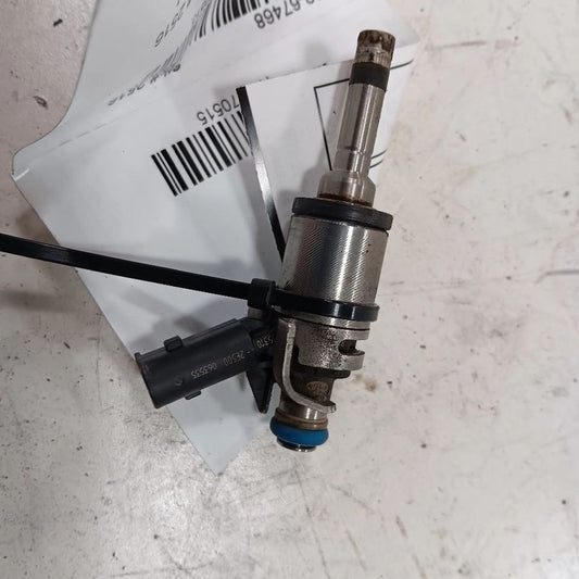 Fuel Injection Injector 2.0L Hatchback Fits 14-17 Hyundai Elantra OEM