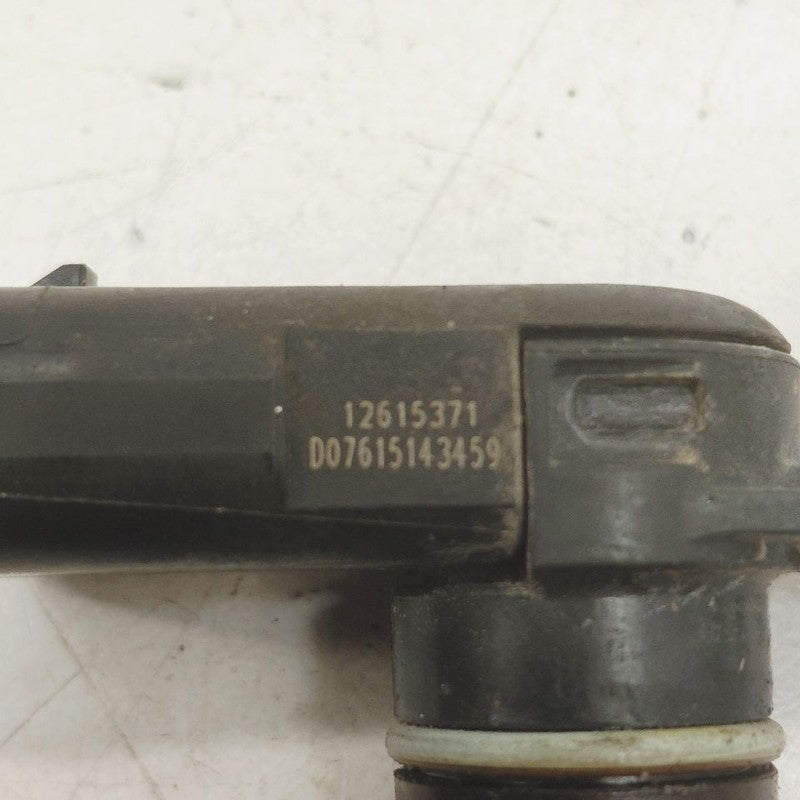Cadillac XTS Camshaft Cam Shaft Position Sensor      3.6 2016 2017 201