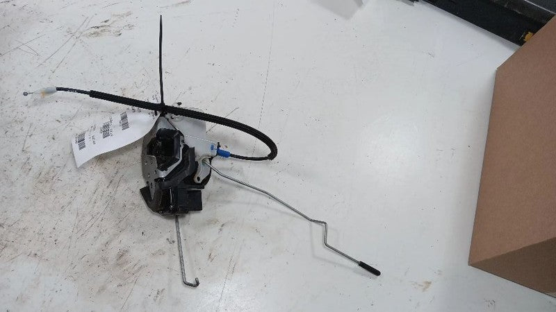 Buick Encore Door Latch Lock Right Passenger Front  2013 2014 2015 2016