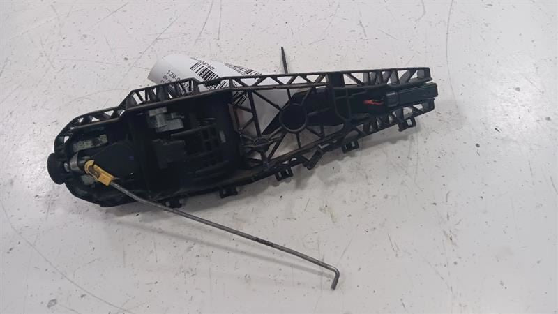 1YB52DX8AE Driver Left Front Door Handle Exterior Fits 15-17 200