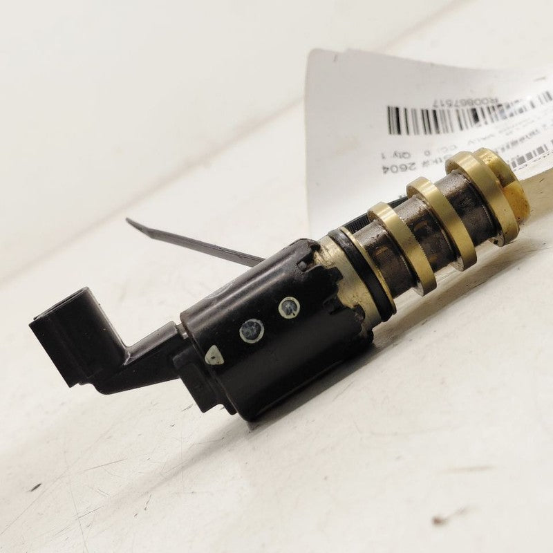 Honda CR-V Variable Timing Gear Oil Control Valve Solenoid Cylinder He