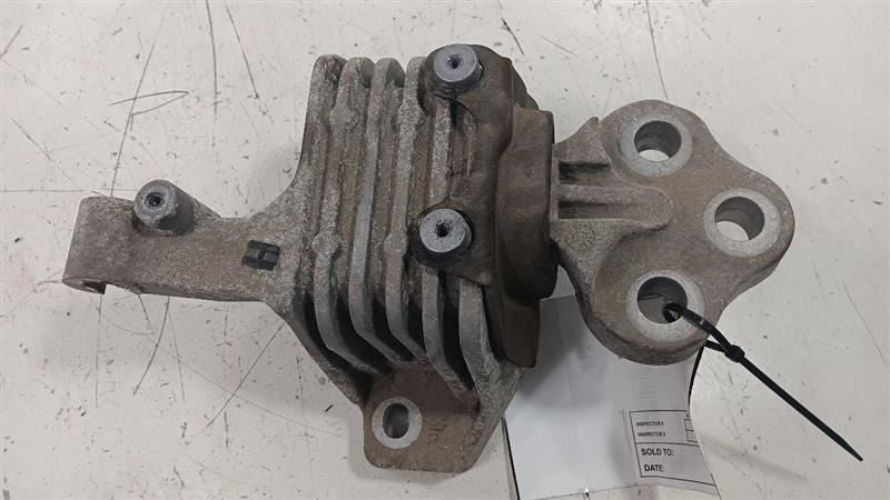 Chrysler 200 Engine Motor Mount Left Driver  2015 2016 2017 OEM