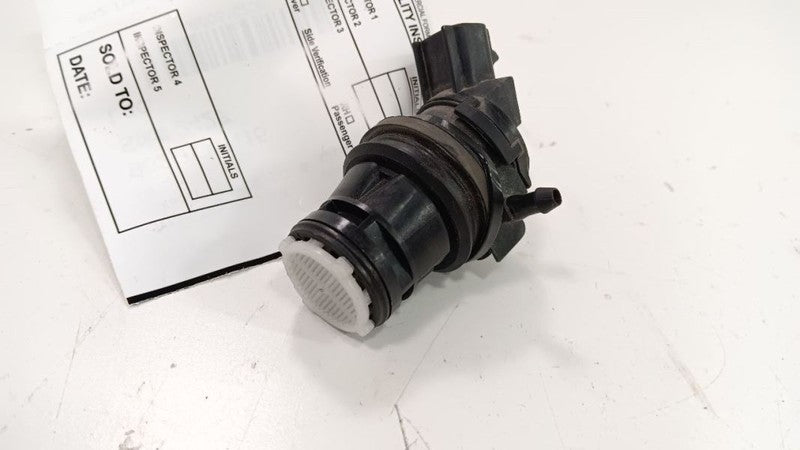 Toyota Prius Washer Motor   2012 2013 2014 2015 OEM