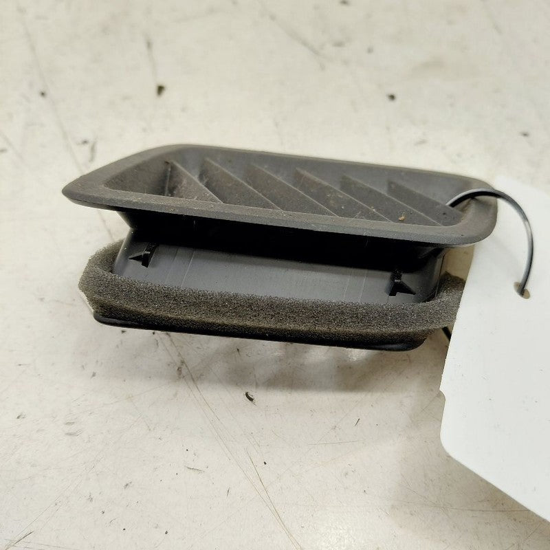Honda CR-V Defrost Vent Left Driver Side  2017 2018 2019