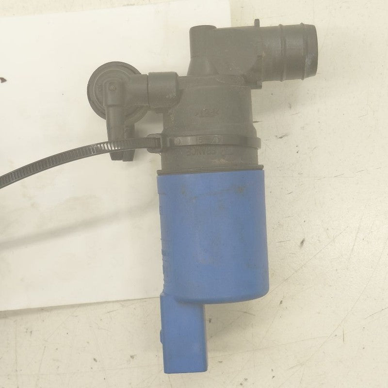 Volvo S60 Windshield Washer Wash Fluid Reservoir Motor Pump Electric  