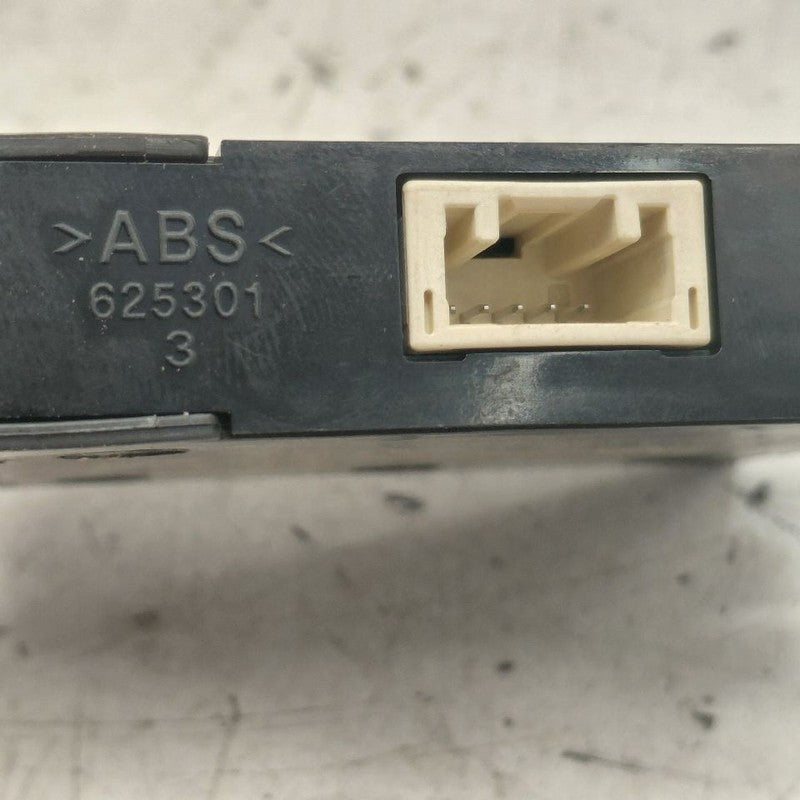 Theft-locking Immobilizer Control Module Fits 18-22 Toyota C-HR