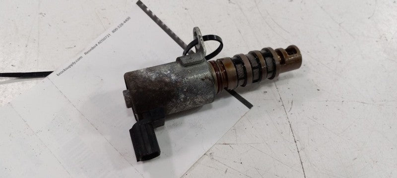 Acura TSX Variable Timing Gear Oil Control Valve Solenoid Cylinder Hea