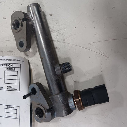 Subaru Crosstrek Passenger Right Fuel Rail Injection Injector Mount Ba