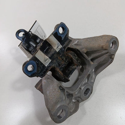 Toyota Yaris 1.5 Engine Motor Mount Left Driver  2020 2019 2018 2017 2016