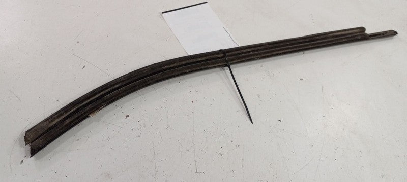 Dodge Avenger Door Glass Window Weather Strip Trim Rear Right Passenge