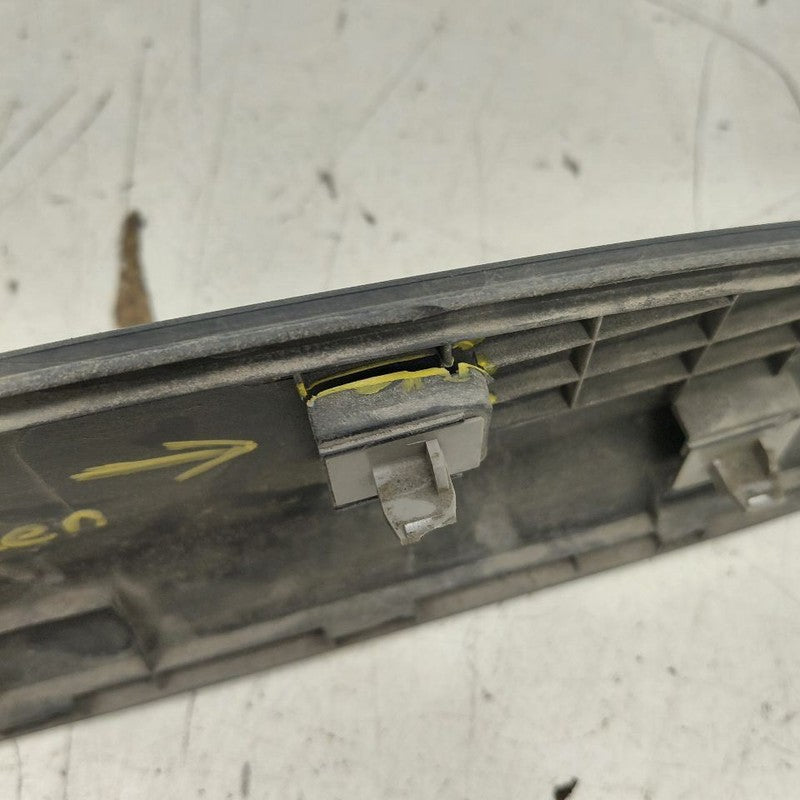 Hyundai Kona Door Molding Trim Strip Left Driver Front  2021 2020 2019