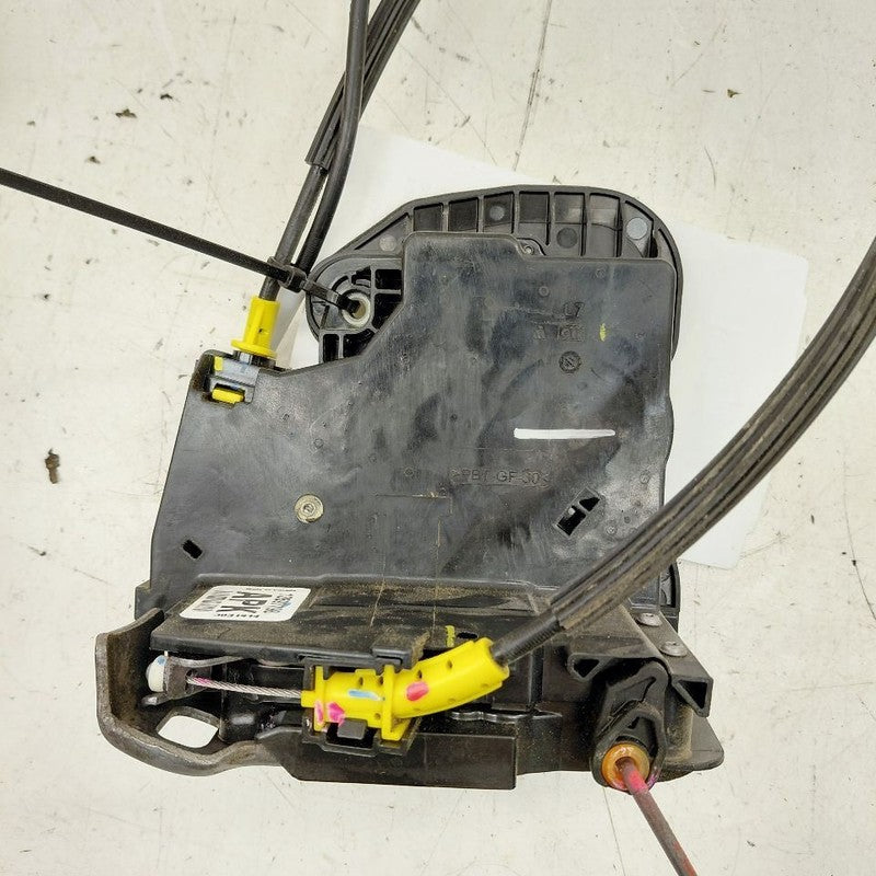 Cadillac XTS Door Latch Lock Left Driver Front      2016 2017 2018