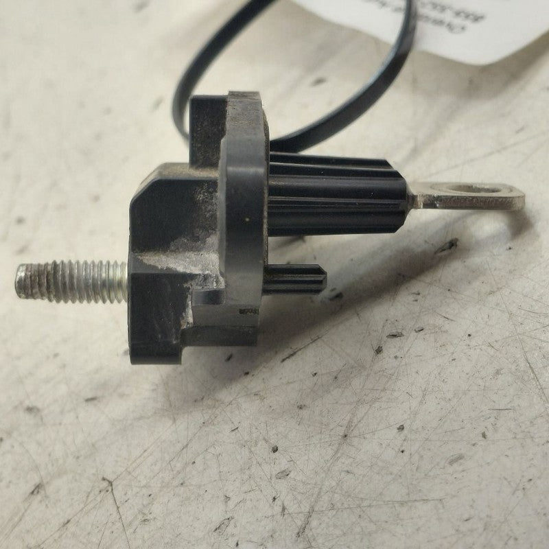 Toyota Prius Hybrid Positive Battery Cable Connector  2022 2021 2020