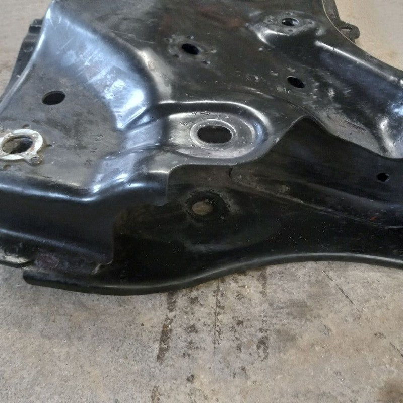 2018 Fiat 500 X Model Front Crossmember Support Frame