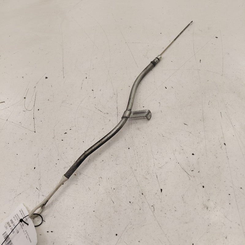Mitsubishi Outlander   Engine Oil Dipstick  2018 2017 2016