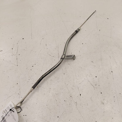 Mitsubishi Outlander   Engine Oil Dipstick  2018 2017 2016
