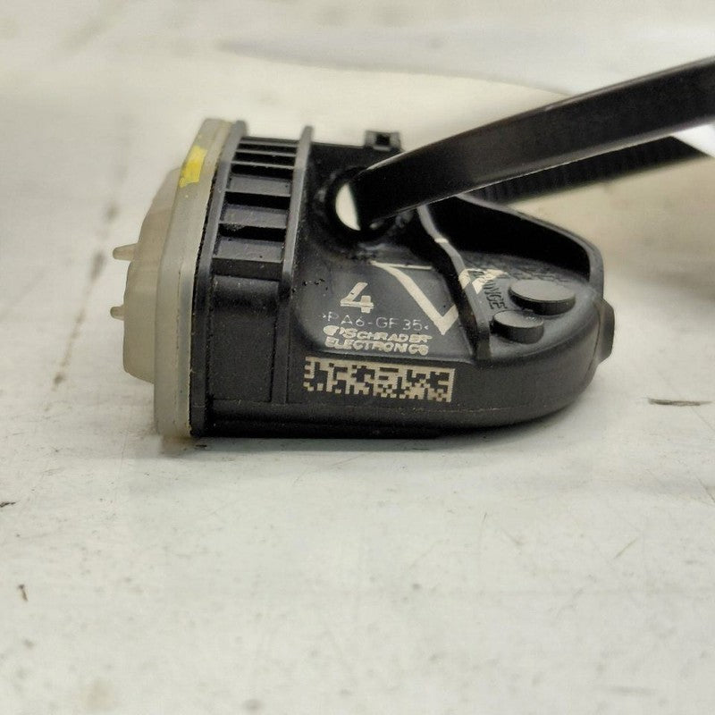 Cadillac CT6 TPMS Tire Pressure Monitor System Sensor {2014DJ3194} 201