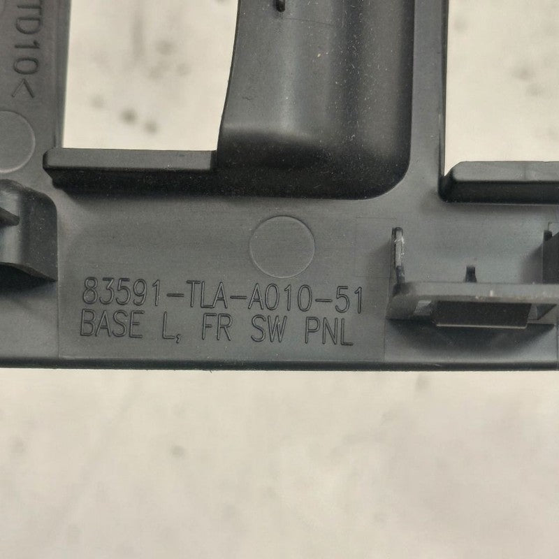 Honda CR-V Window Switch Bezel Trim Left Front 2019 2018 2017