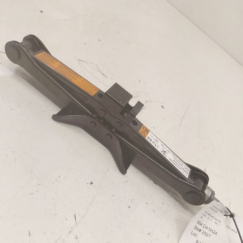 Nissan Versa Spare Tire Changing Jack  2024 2023 2022 2021 OEM