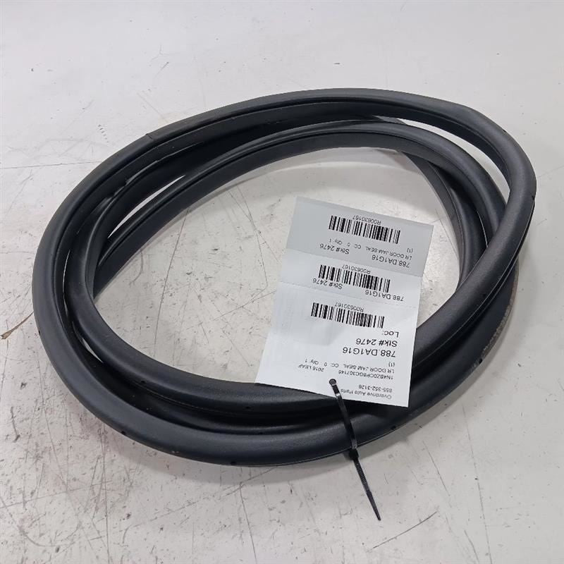 Nissan LEAF On Body Door Jamb Seal Rear Left Back  2013 2014 2015 2016 20