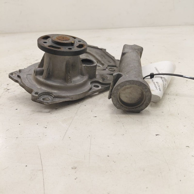 Coolant Water Pump Fits 16-18 Kia Sedona
