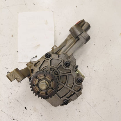 Chevy Volt Engine Oil Pump  1.5 2019 2018 2017 2016