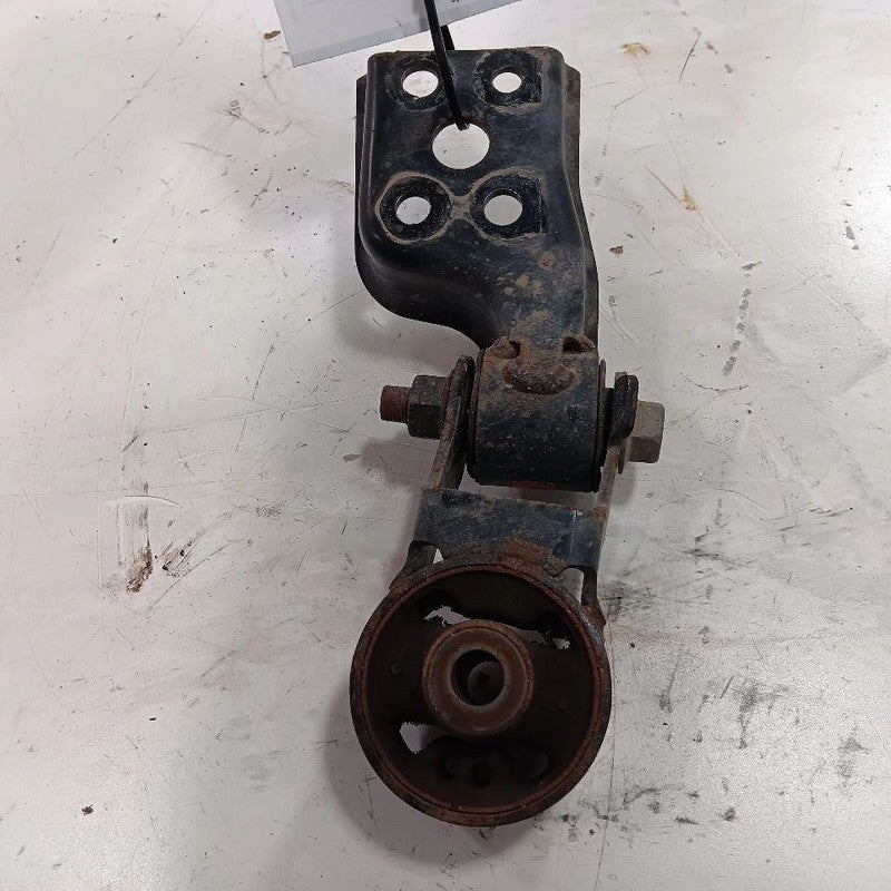 Toyota Prius C Engine Motor Mount Rear Back  2017 2016 2015 2014 2013