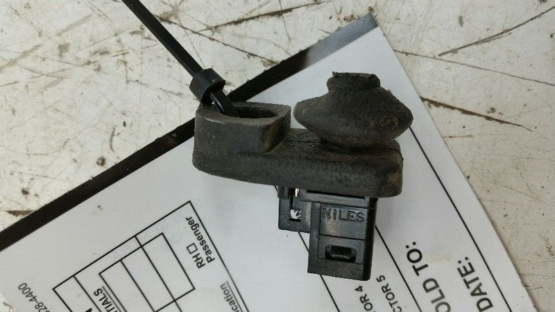 Nissan Sentra Door Ajar Switch Door Open Dome Light Switch 2003 2004 2