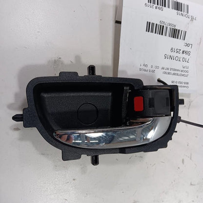 Toyota Prius C Door Handle Right Passenger Front Interior Inside  2017 2016 2015