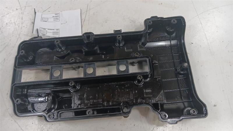 Chevy Volt Engine Cylinder Head Valve Cover  2011 2012 2013 2014 2015 
