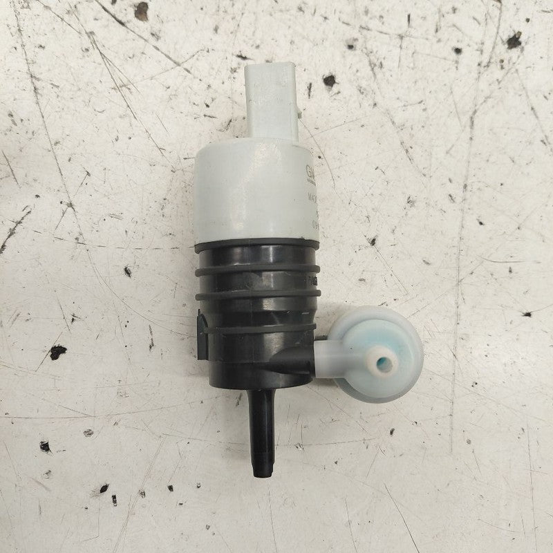 Buick Encore GX Windshield Washer Wash Fluid Reservoir Motor Pump Elec