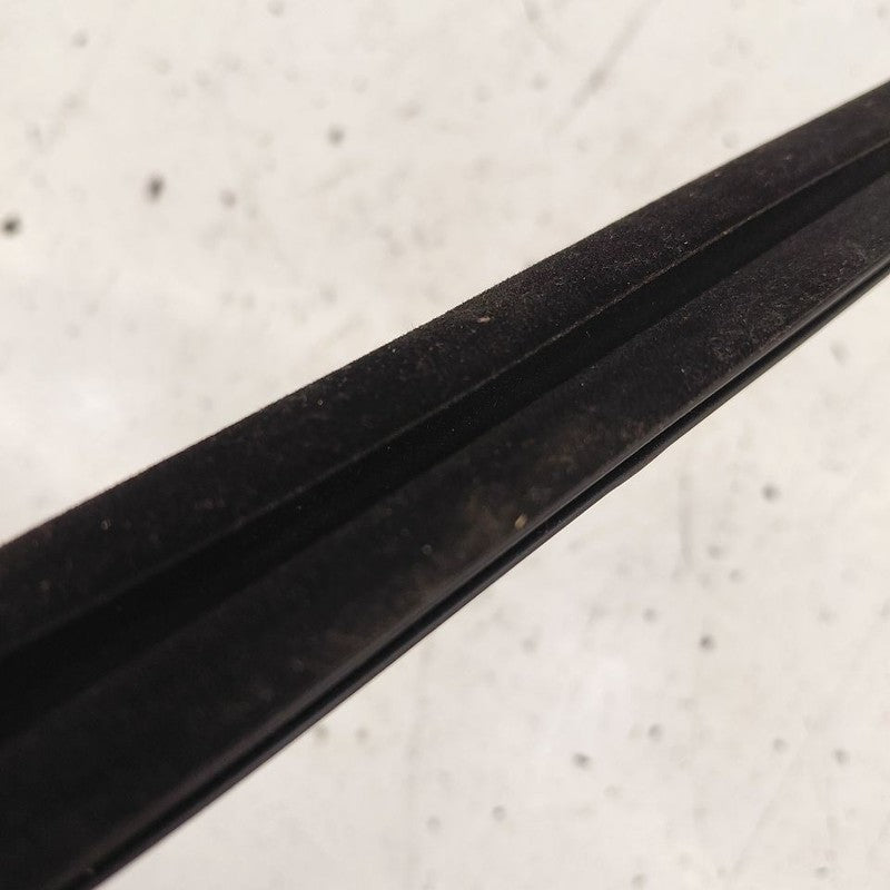 Chevy Volt Right Front Weather Strip Interior  2016 2017 2018 2019