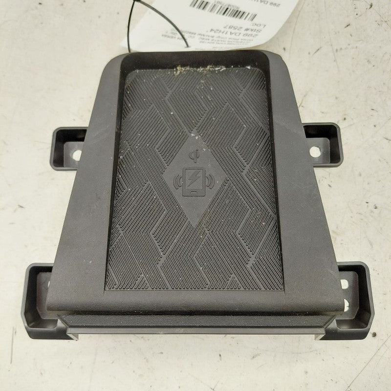 Nissan Versa Wireless Phone Charger Mount Bracket {689225EF1C} 2024 20