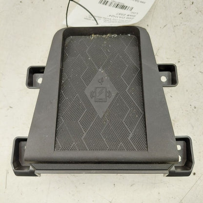 Nissan Versa Wireless Phone Charger Mount Bracket {689225EF1C} 2024 20