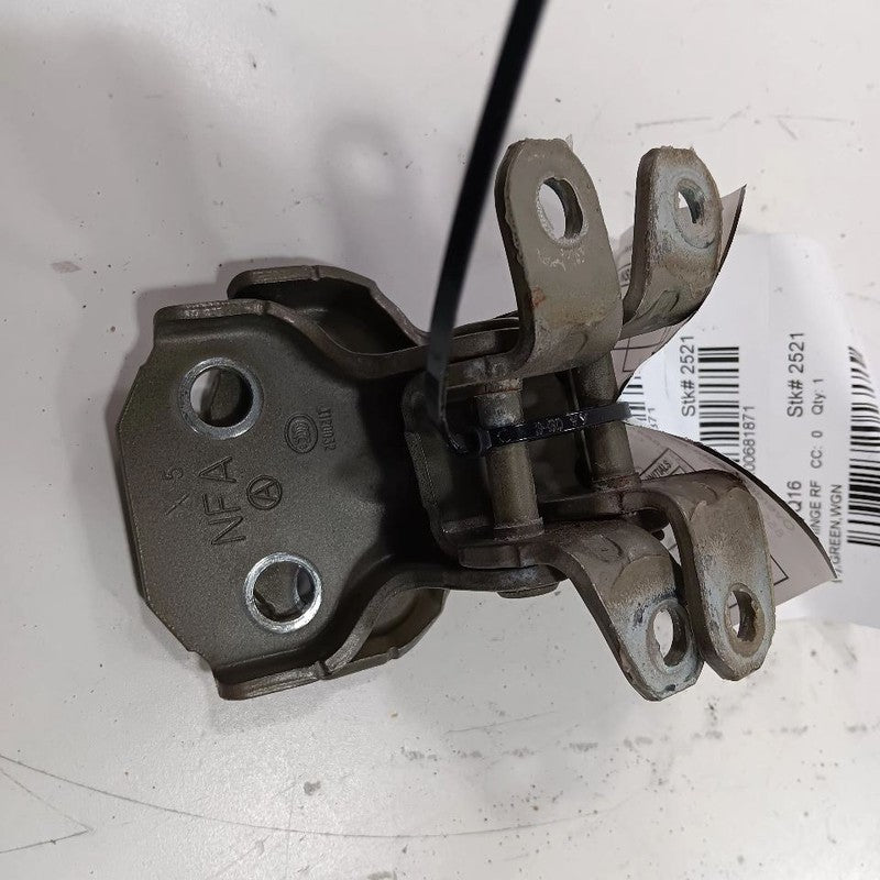 Subaru Outback Legacy Door Hinge Set Right Front Passenger  2018 2017 