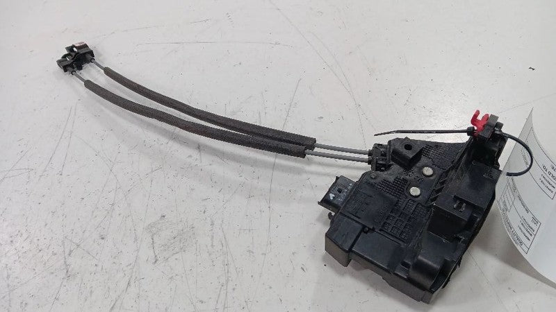 Kia Forte Door Latch Lock Right Passenger Rear  2014 2015 2016